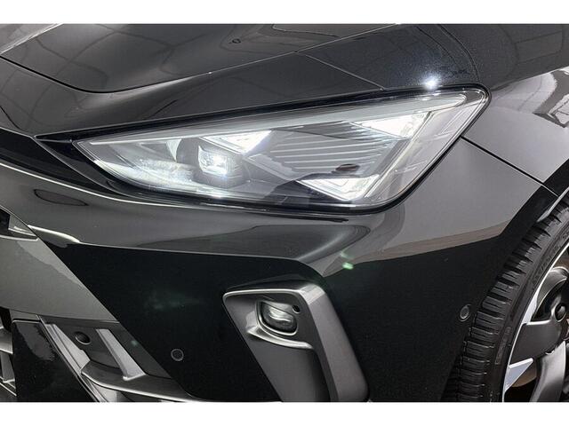 Cupra Leon 1.5 TSI e-Hybrid 2025 km 21.000 Facelift SOH 99,9% Stoelverwarming Kuipstoelen 18" LMW