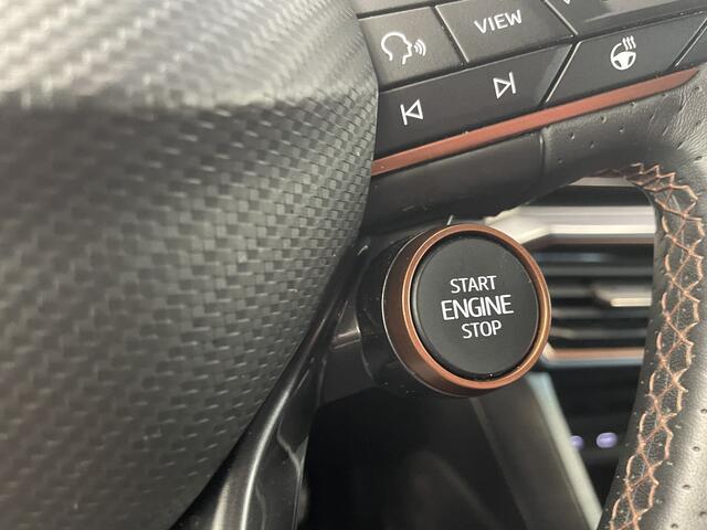 Cupra Leon 1.4 e-Hybrid VZ Business Cruise/Climate ACC Navi