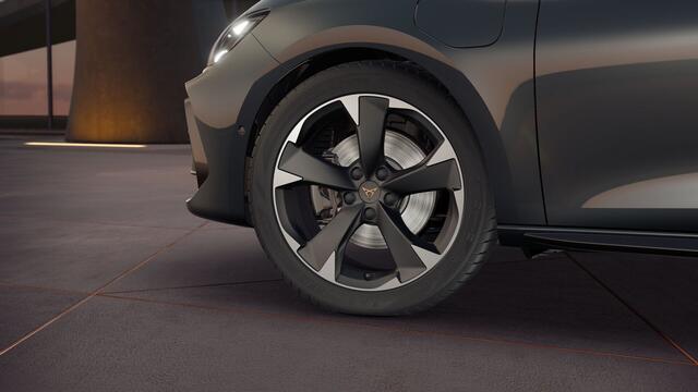 Cupra Leon 1.5 TSI e-Hybrid 204 6DSG Business | Achteruitrijcamera | Digitaal instrumentenpaneel (Virtual Cockpit) | Draadloze Apple CarPlay(TM), Android Auto(TM)