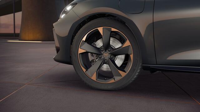 Cupra Leon 1.5 TSI e-Hybrid 204 6DSG Business | Achteruitrijcamera | Digitaal instrumentenpaneel (Virtual Cockpit) | Draadloze Apple CarPlay(TM), Android Auto(TM)