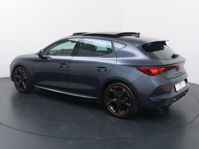 Cupra Leon 1.5 eTSI FR Business Intense | 150 PK | Automaat | Panoramadak | Beats audio | 18" LM velgen |