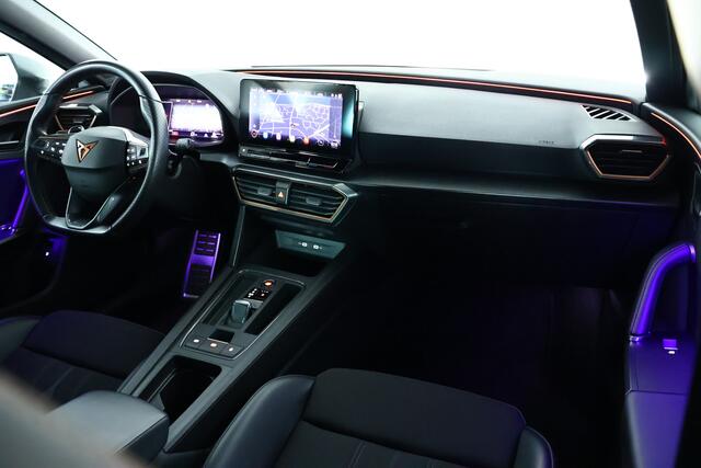 Cupra Leon 1.4 e-Hybrid VZ / ACC / CarPlay / DCC / CAM