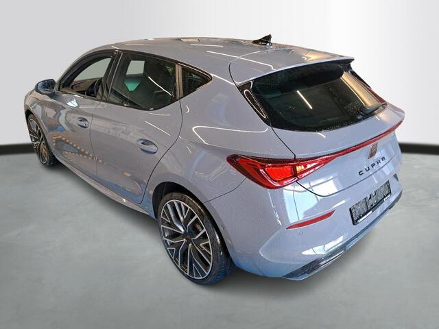 Cupra Leon 1.4 TSI eHybrid 245pk PHEV VZ Performance / S-Stuur / Full Link / Navigatie / Wordt Verwacht