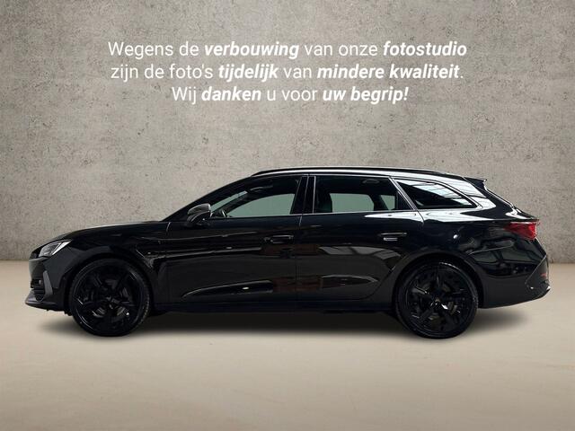 Cupra Leon 1.4 e-Hybrid VZ Performance 245Pk Automaat (PANORAMADAK, BLACK PACK, APPLE CARPLAY, CAMERA, STUUR/STOELVERWARMING, KUIPSTOELEN, GETINT GLAS, ADAPTIVE CRUISE, NIEUWSTAAT)