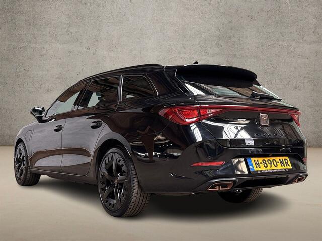 Cupra Leon 1.4 e-Hybrid VZ Performance 245Pk Automaat (PANORAMADAK, BLACK PACK, APPLE CARPLAY, CAMERA, STUUR/STOELVERWARMING, KUIPSTOELEN, GETINT GLAS, ADAPTIVE CRUISE, NIEUWSTAAT)