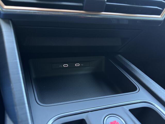 Cupra Leon 1.4 e-Hybrid, Stuurwielverwarming, Sportstoelen