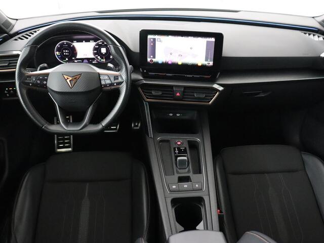 Cupra Leon 1.4 eHybrid VZ | SOH 90,7% | 245pk | Stoelverwarming | Adaptive cruise | Camera | Carplay | Navigatie | Sfeerverlichting | Full LED | Sportstoelen | Keyless | PHEV | Plug In