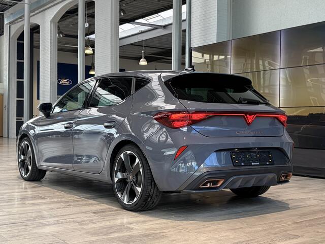Cupra Leon 1.5 TSI e-Hybrid 204pk Business | Stoel- en stuurwiel verwarming | Adapt. Cruise | FACELIFT | 1/2 leer | Fabrieksgarantie t/m 04-2029 |
