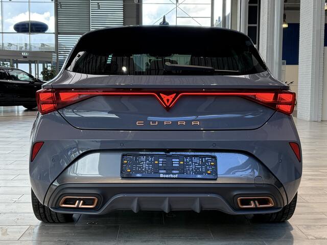 Cupra Leon 1.5 TSI e-Hybrid 204pk Business | Stoel- en stuurwiel verwarming | Adapt. Cruise | FACELIFT | 1/2 leer | Fabrieksgarantie t/m 04-2029 |