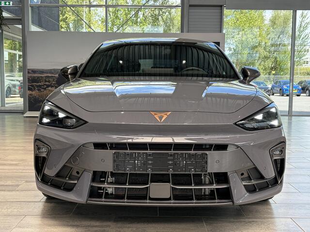 Cupra Leon 1.5 TSI e-Hybrid 204pk Business | Stoel- en stuurwiel verwarming | Adapt. Cruise | FACELIFT | 1/2 leer | Fabrieksgarantie t/m 04-2029 |