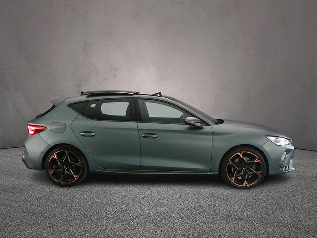 Cupra Leon VZ Performance 1.5 TSI eHybrid 272pk DSG Automaat Panoramadak, Adaptive cruise control, Sennheiser audio, LED matrix koplampen, Navigatie, Achteruitrijcamera