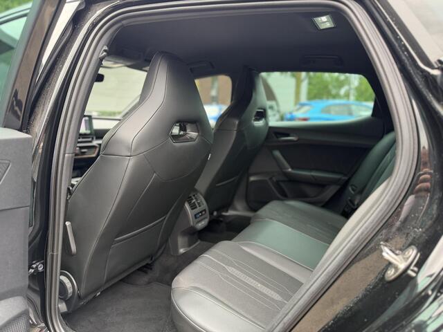 Cupra Leon 1.4 e-Hybrid VZ 245PK PLUG-IN HYBRIDE | 19 INCH | SPORT-KUIPSTOELEN | WINTERPAKKET | KEYLESS | FULL LED MATRIX | RIJASSISTENT-PAKKET XL | RIJKLAAR | 12 MND BOVAG GARANTIE