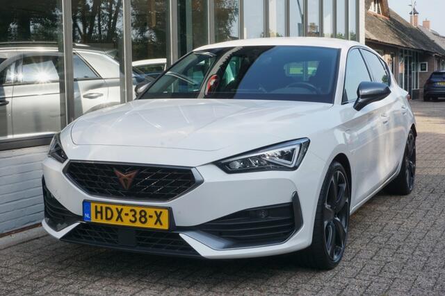 Cupra Leon 1.4 e-Hybrid VZ Business Trekhaak/Navi! 95% SoH