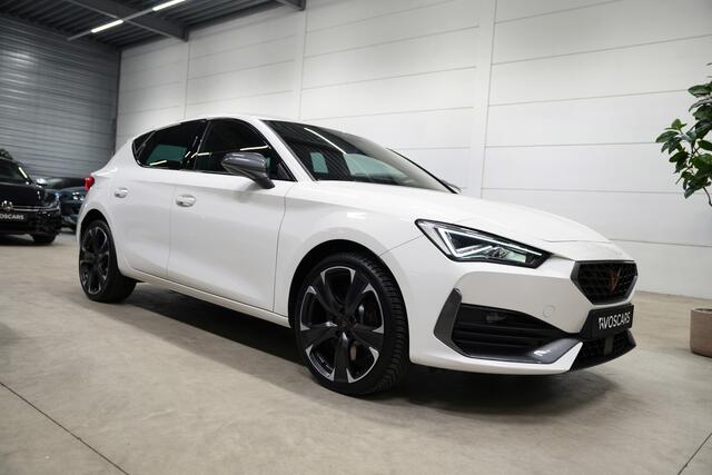 Cupra Leon 1.4 e-Hybrid VZ 245PK * Kuipstoelen - 19" - Sfeer - ACC - App - Stoelverwarming *