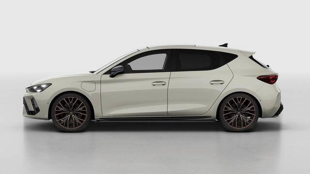 Cupra Leon 1.5 TSI e-Hybrid 272 6DSG VZ Performance | Achteruitrijcamera | Digitaal instrumentenpaneel (Virtual Cockpit) | Draadloze Apple CarPlay(TM), Android Auto(TM)