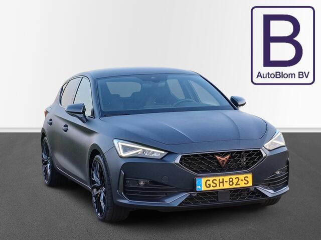 Cupra Leon 1.4 e-Hybrid VZ Copper Edition / LED / Leder / Camera
