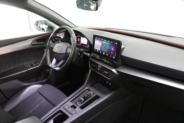 Cupra Leon 1.4 e-Hybrid VZ Business / Stoel + Stuurverwarming / Keyless / Adaptive cruise control /