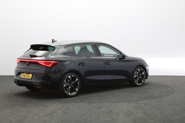 Cupra Leon 1.4 e-Hybrid 204 PK Business PHEV, Stoelverwarming, Groot-Navigatie, Achteruitrijcamera
