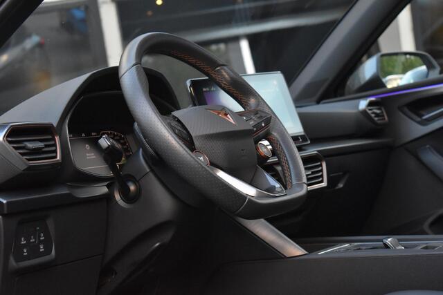 Cupra Leon 1.4 e-Hybrid VZ Copper Edition 245PK Pano Memory Camera Lane Acc