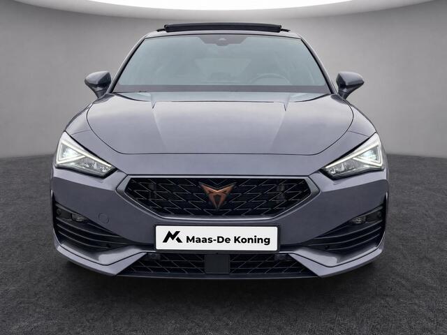 Cupra Leon 1.4e-Hybrid 180kW/245PK VZ · Panoramadak · Navigatie · Camera + Parkeersensoren