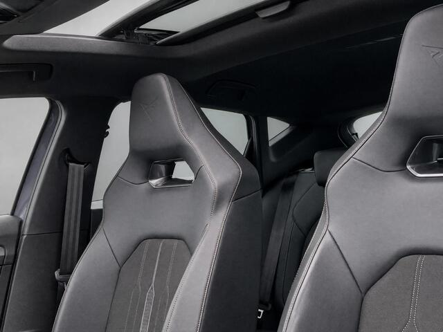 Cupra Leon 1.4e-Hybrid 180kW/245PK VZ · Panoramadak · Navigatie · Camera + Parkeersensoren
