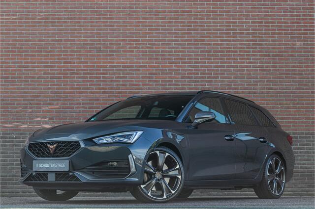 Cupra Leon 1.4 e-Hybrid 245pk VZ, Panoramadak, Carplay, Stoel & Stuurverwarming, Camera, Adaptive Cruise, Keyless.