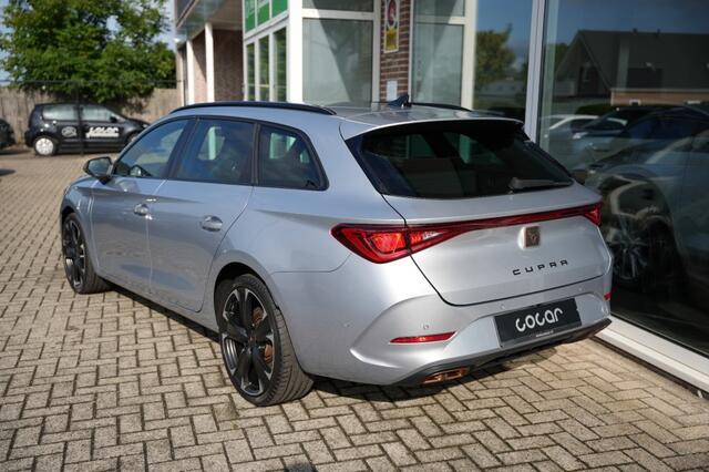 Cupra Leon 1.4 E-HYBRID VZ ,ALL IN PRIJS ,Carplay , Navi, ACC