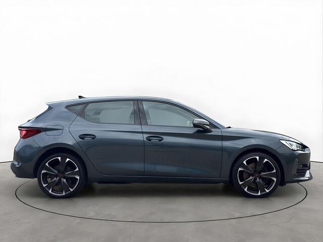 Cupra Leon 1.4 e-Hybrid 245PK VZ Adrenaline Dode-Hoek Keyless 19''