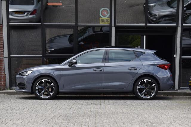 Cupra Leon 1.4 e-Hybrid VZ Business Pano Keyless Lane Camera
