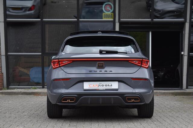 Cupra Leon 1.4 e-Hybrid VZ Business Pano Keyless Lane Camera