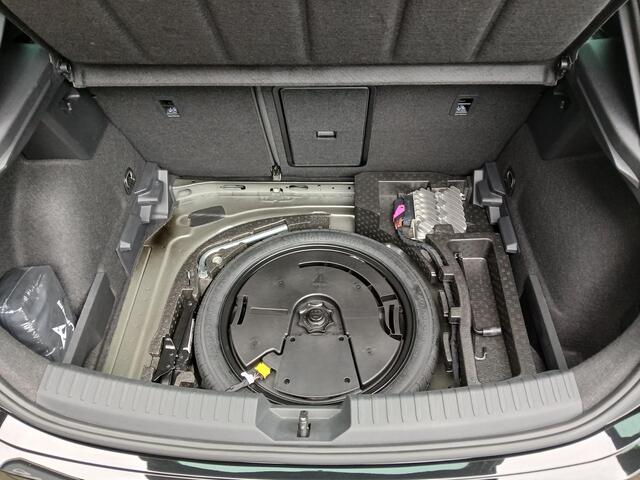 Cupra Leon 1.5 eTSI Business Edition Plus + Beats audio + 19 inch!