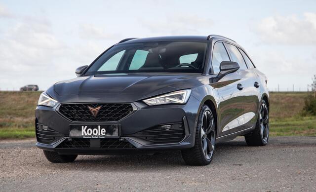 Cupra Leon 1.4i Plug-In Hybrid SPORTSTOURER / CARPLAY / CAMERA / KUIP STOELEN / PERFECT ONDERHOUDEN