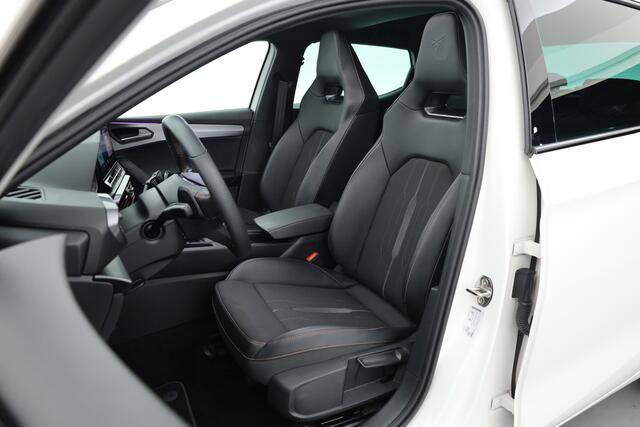 Cupra Leon 1.4 e-Hybrid VZ Performance | Rijklaar!! | 245 pk | Pano | Dig. Cockpit | Cruise Control | PDC A | Keyless | Stoel- Stuurverw. |