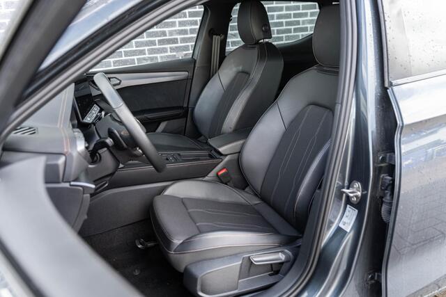 Cupra Leon 1.5 TSI e-Hybrid Business | Plug-in Hybrid (PHEV) | Achteruitrijcamera | Parkeersensoren | Matrix-LED Koplampen | Keyless Entry | Stoelverwarming | Cruise Control Adaptief | Dodehoekdetectie | Navigatie | Apple Carplay | Android Auto – foto 4