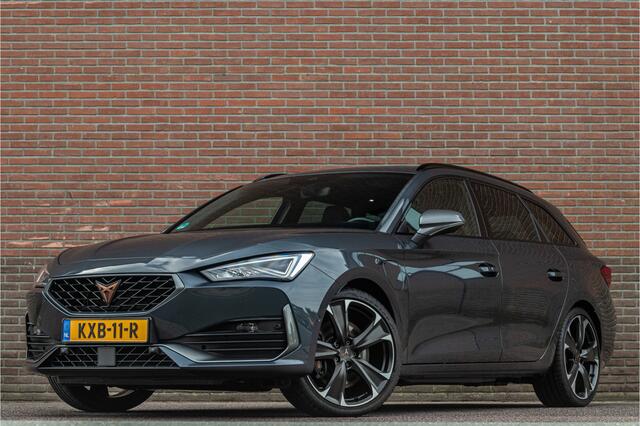 Cupra Leon 1.4 e-Hybrid 245pk VZ, Panoramadak, Carplay, Stoel & Stuurverwarming, Camera, Adaptive Cruise, Keyless.
