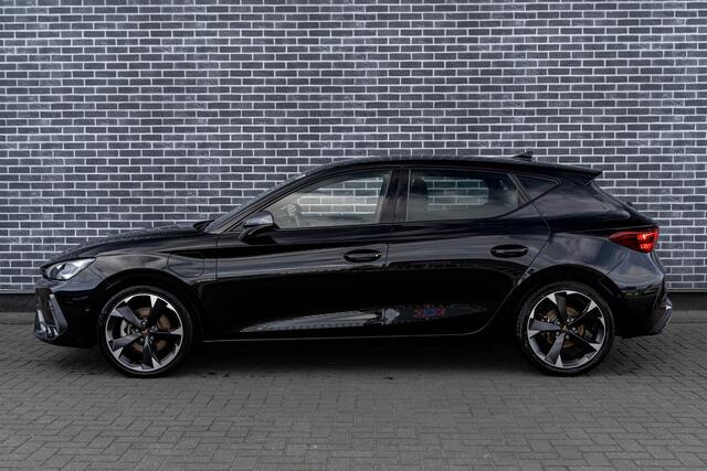 Cupra Leon 1.5 TSI e-Hybrid Business | Plug-in Hybrid (PHEV) | Achteruitrijcamera | Parkeersensoren | Matrix-LED Koplampen | Keyless Entry | Stoelverwarming | Cruise Control Adaptief | Dodehoekdetectie | Navigatie | Apple Carplay | Android Auto – foto 3