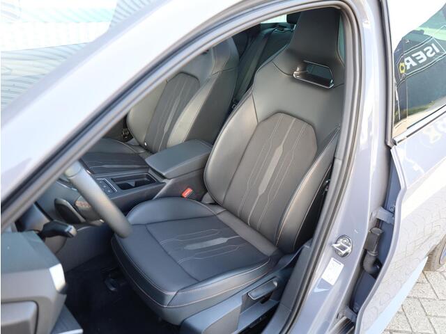 Cupra Leon Sportstourer 1.4 e-Hybrid 245PK | Panodak | Keyless | Camera | Carplay | Dodehoek | Adaptive Cruise | 19"Inch |