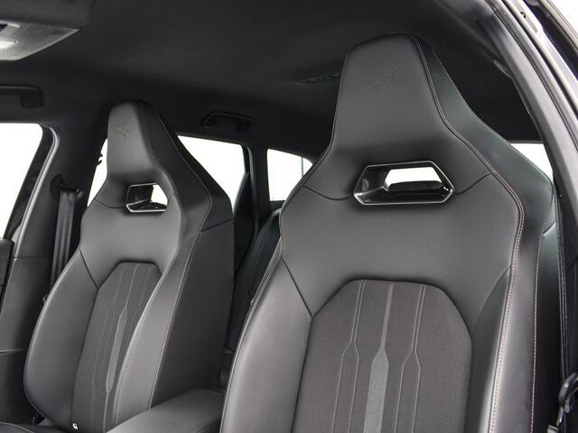 Cupra Leon Sportstourer 1.4 204pk DSG e-Hybrid Business | ACC | DAB | Camera | Keyless | P-Sensoren | Navi | Full-Link | Side Assist | 18'' Inch | Garantie t/m 19-12-2027 of 100.000km