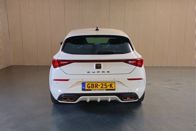 Cupra Leon Sportstourer 1.4 e-Hybrid Essential - Apple carplay/Android Auto - Adaptive cruisecontrol - Stuurverwarming
