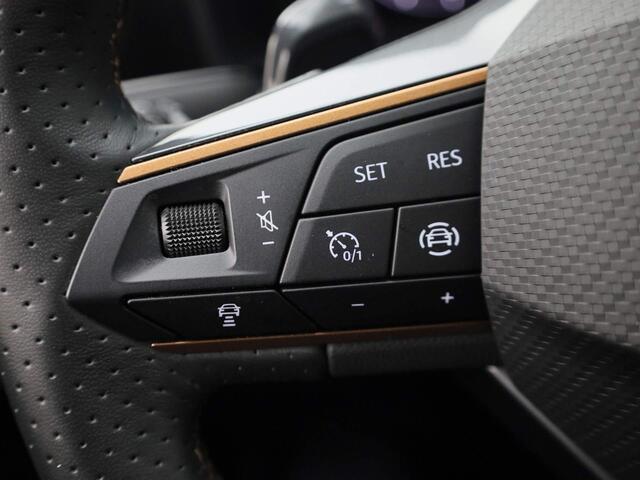 Cupra Leon Sportstourer 1.4 e-Hybrid 150kW/204PK DSG · Navigatie · Panoramadak · Stoelverwarming