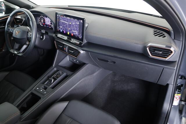 Cupra Leon Sportstourer 2.0 TSI VZ 4DRIVE 310pk / Opendak / Leder / Travelassist / Beats / CarPlay