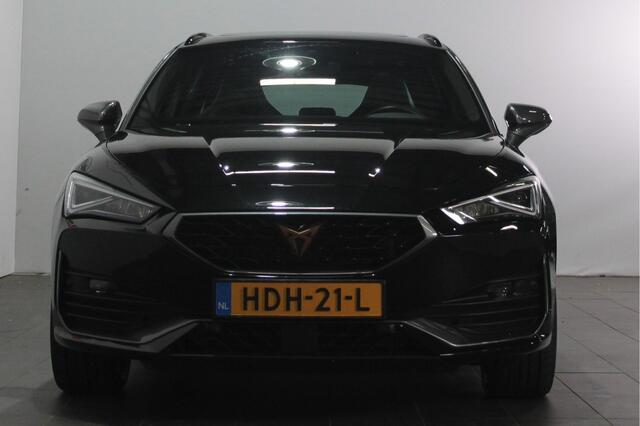 Cupra Leon Sportstourer 1.4 e-Hybrid VZ Copper Edition - Pano / Camera / Carplay / Leder
