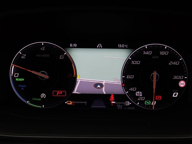 Cupra Leon Sportstourer 1.4 e-Hybrid Business 204PK DSG Adaptieve Cruise Controle, Achteruitrijcamera, Side Assist, Stoel-Stuurverwarming, Pano-Schuifdak, 18" LM Velgen