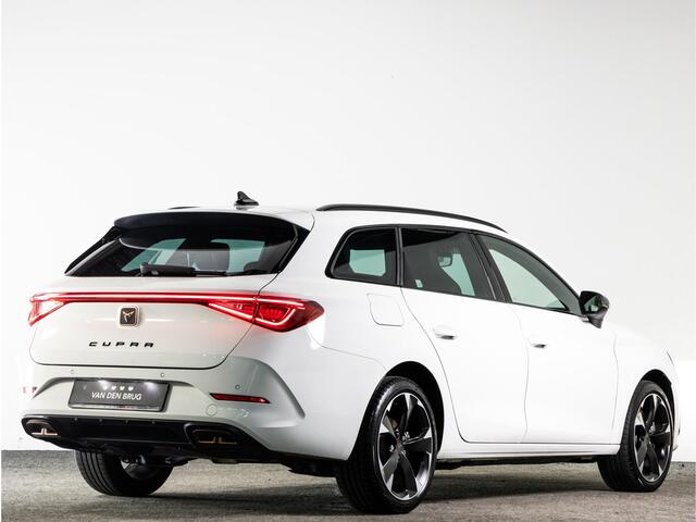 Cupra Leon Sportstourer 1.4 e-Hybrid 204pk | Stuurwielverwarming | Dynamic chassis control | Parkeersensoren | Cruise control |