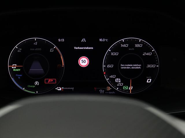 Cupra Leon Sportstourer 1.4 e-Hybrid Business 204PK DSG Pano-Schuifdak, Adaptieve Cruise Controle, Achteruitrijcamera, Navi, Keyless, Stoel-Stuurverwarming, Elektr. Achterklep, 18" LM Velgen