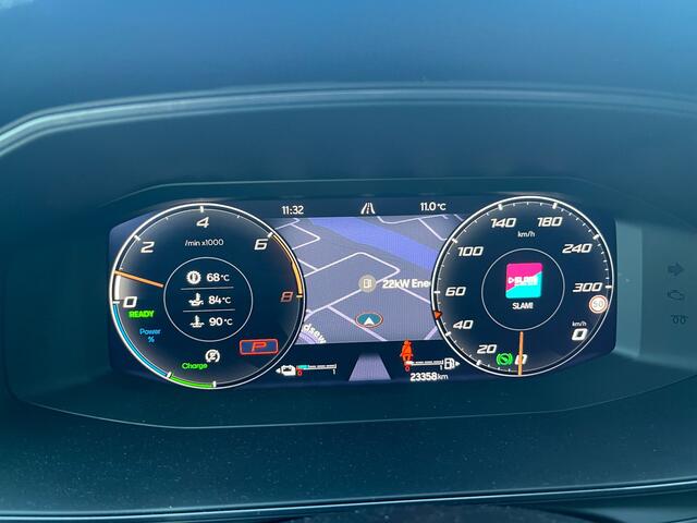 Cupra Leon Sportstourer 1.4 e-Hybrid VZ Performance / Stuurverwarming / 18'' LMV / Keyless /