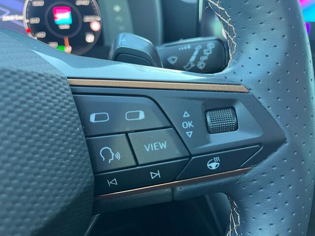 Cupra Leon Sportstourer 1.4 e-Hybrid VZ Performance / Stuurverwarming / 18'' LMV / Keyless /