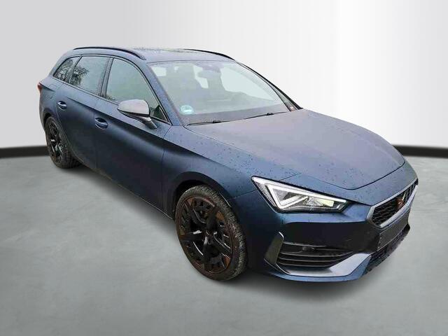 Cupra Leon Sportstourer 1.4 TSI eHybrid 245pk PHEV VZ / Panoramadak / Matte Petrol / Adaptive Cruise / Wordt Verwacht