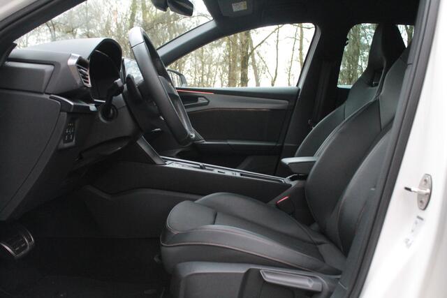 Cupra Leon Sportstourer 1.4 e-Hybrid 245 VZ Performance | Trekhaak | Camera