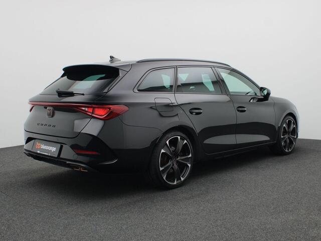 Cupra Leon Sportstourer 1.4 e-Hybrid 245 PK DSG full led, adaptive cruise, elek. bedienbare voorstoel met geheugen, stuur-stoelverwarming, keyless, 19" lichtmetaal